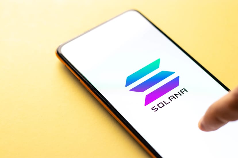 Solana quietly ends support for Saga mobile phone just two years after launch