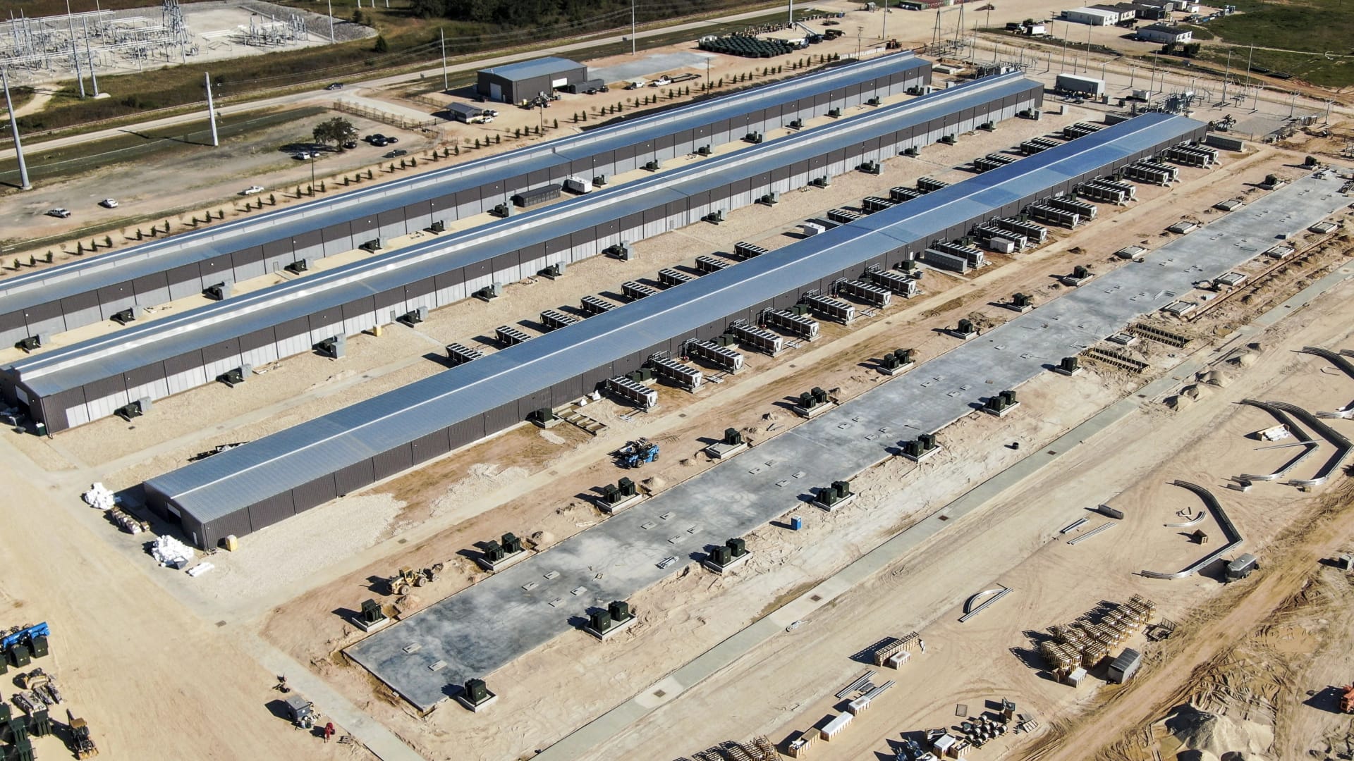 A photo of a Bitcoin mining farm in Texas.