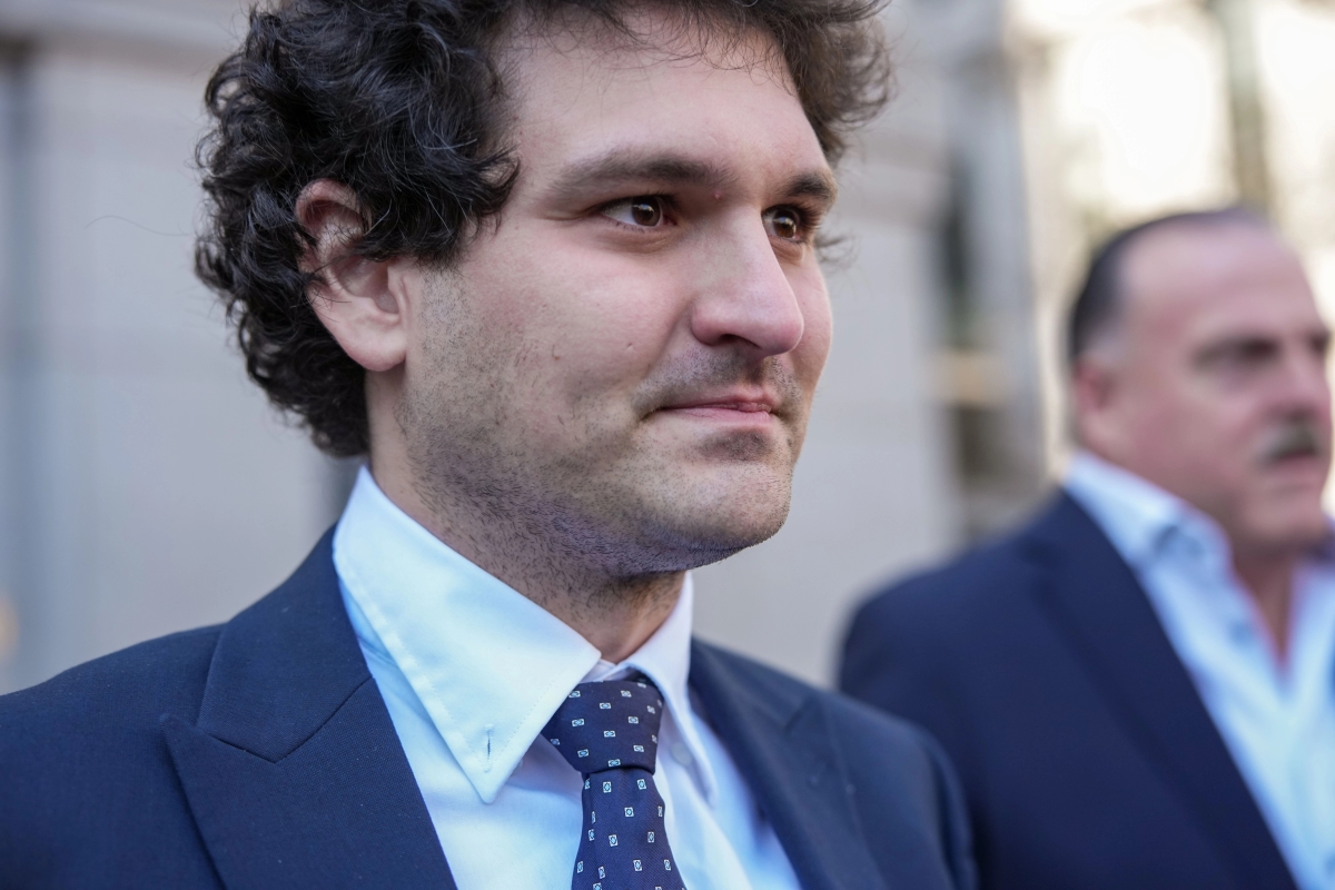 Bankrupt FTX slaps lawsuits on Binance, Anthony Scaramucci, Effective Altruism charities, and more